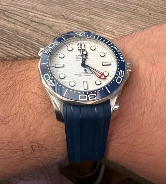 Omega Seamaster Professional Diver 300M America's Cup by Daniel C.