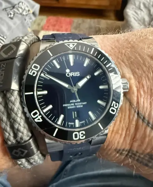 Oris Aquis Date ref. 733 7730 4135-07 8 24 05PEB wrist photo by MrDazzaFazza