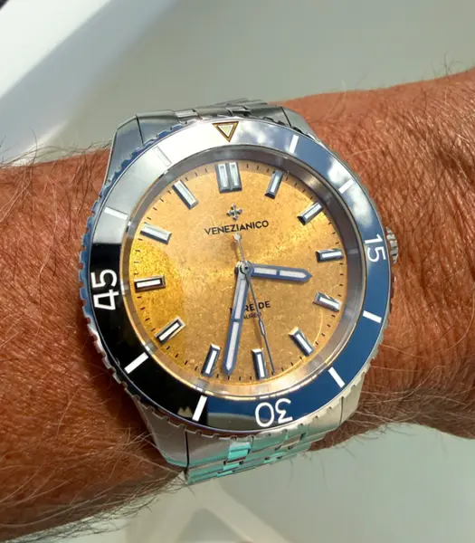 Venizianico Neriede Aureo 39mm — photo by miles